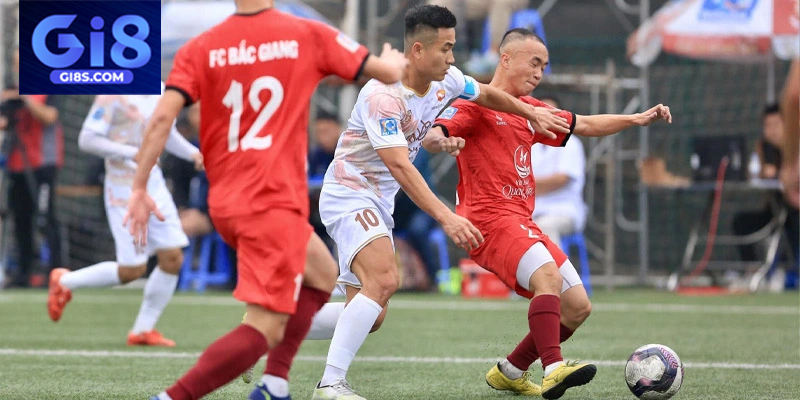 Phạm lỗi là hành vi vi phạm luật trong bóng đá